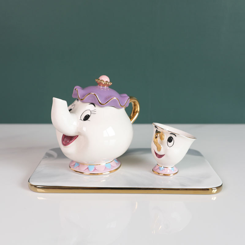 Gorąca Czajniczek Kreskówkowa  – Coffee And Tea Bar recenzja i cena